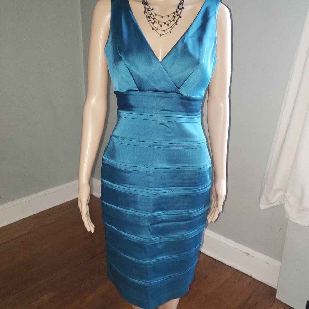 Calvin Klein satin cocktail dress sz 4